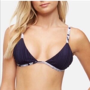 Tavik Zepplin Triangle Top Slinky Rib Size S